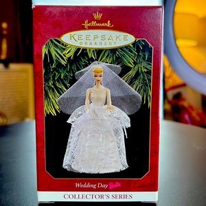 1997 Barbie Wedding Day Ornament by Hallmark ***NIB***